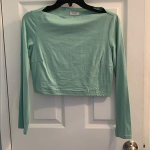 Crop top
